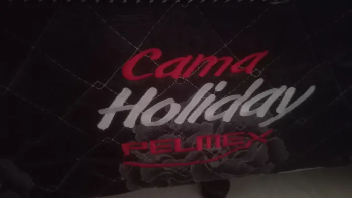  cama box  solteiro  tecido acetinado preto estampado