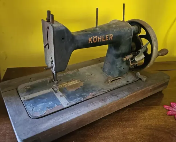MÁQUINA DE COSTURA KOHLER MANUAL. 