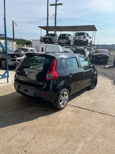 Sucata disponível em peças Fiat Palio Atractive 1.4 Ano 2014/ 2015