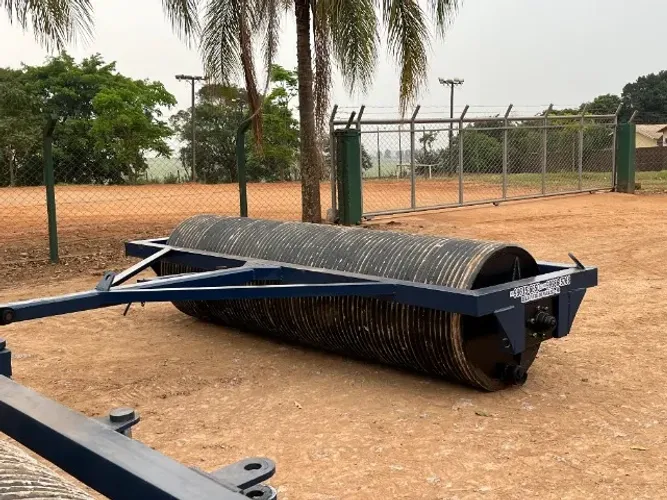 Rolo Compactador Destorroador 9mts Irineu M.P.A