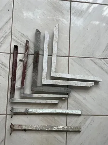 Cantoneiras 8 peças