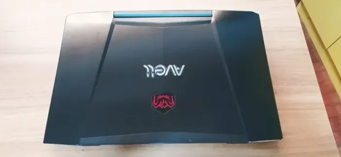 Notebook Gamer - Avell G1513 Iron V4