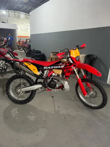 GASGAS ENDURO 300 TPI 2023