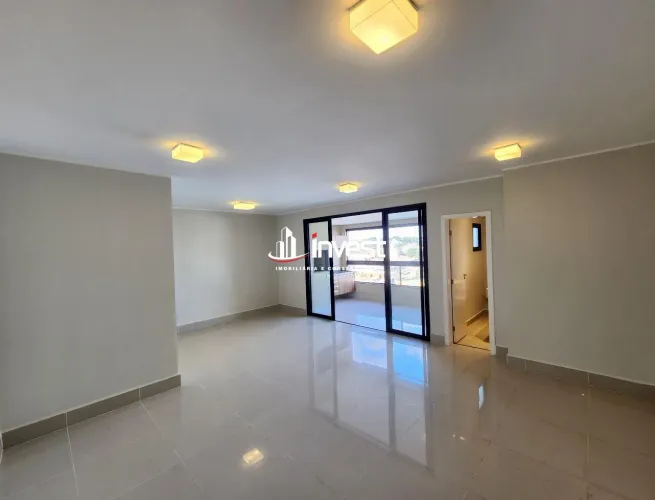 Apartamento com excelente localização no bairro Fabrício com três suítes