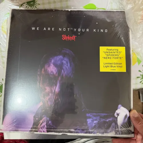 Slipknot - We Are Not Your Kind (Vinil Azul)