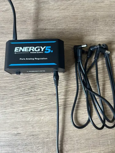 Fonte Landscape 5 Pedais Energy 5s 9v 1000ma Automática