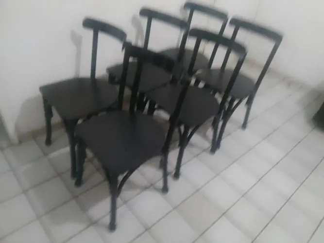 Conjunto de Cadeiras de Jantar Clássicas com Estrutura de Meta e Assento de Madeiral