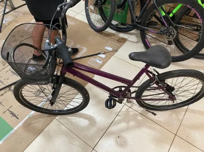 Bike aro 24 novinha 
