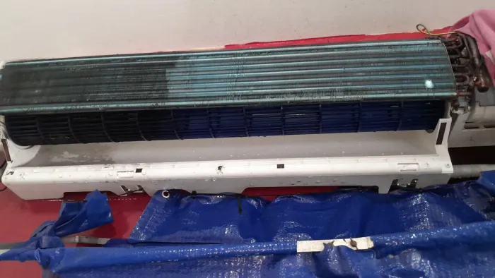 Limpeza de ar condicionado com hidrojateamento e instalação de ar condicionado promoção