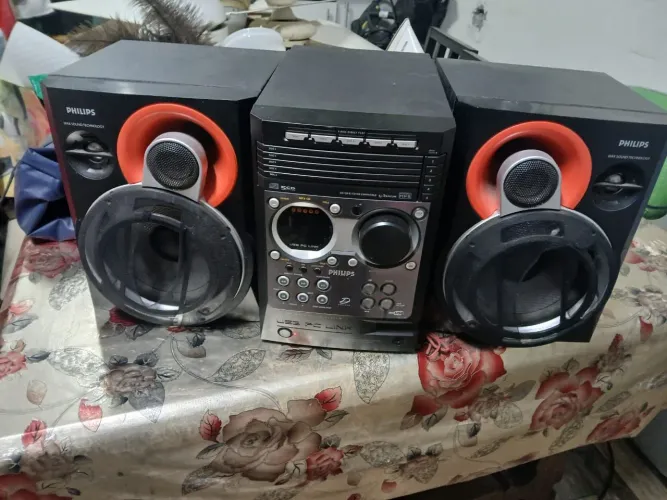 Micro system Philips antigo.