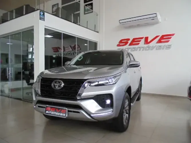 Toyota sw4 srx 2.8 diesel 7 lugares