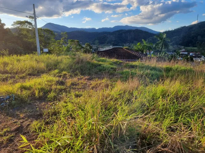 Terreno a Venda