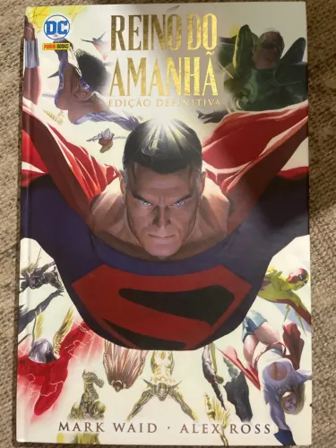 DC COMICS - O REINO DO AMANHÃ
