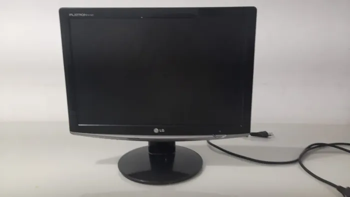 Monitor LG Flatron W1752T-PF - 17?