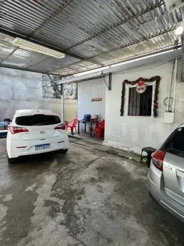 Casa no bengui pra vender 