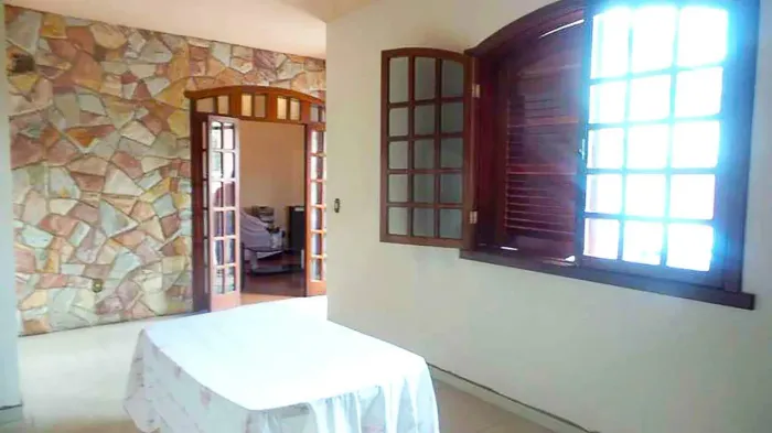 Casa à venda, 3 quartos, 2 suítes, 4 vagas, Santa Amélia - Belo Horizonte/MG