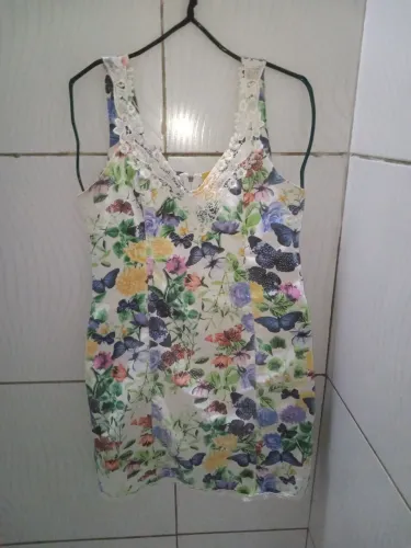Vestido Flores e Borboletas Feminino M 