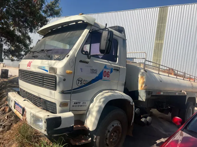 WV 12140 H  Pipa 10 mil Litros 