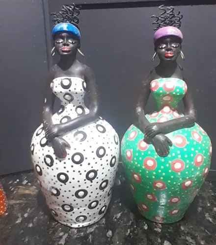 Escultura em ceramica
