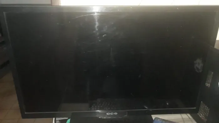 TV Led CCE 39 Polegadas 