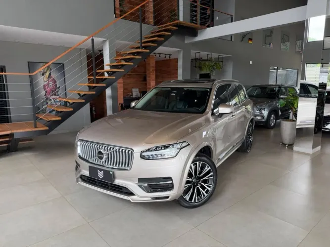 Volvo XC-90 T-8 Plus 2.0 AWD (híbrido) 2023