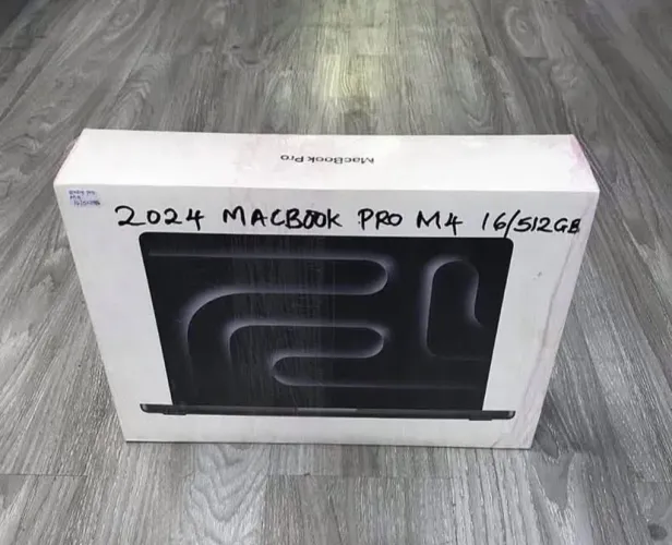 MacBook Pro M4 16GB/512GB - 2024