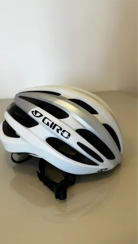Capacete de ciclismo Giro | MTB confortável e leve