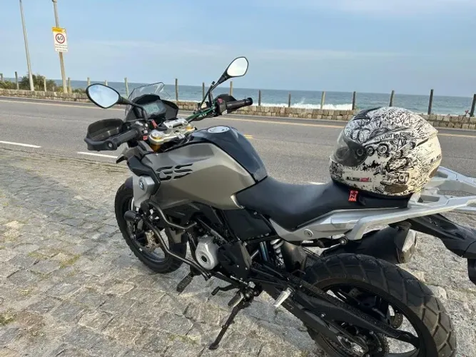 Moto em perfeito estado