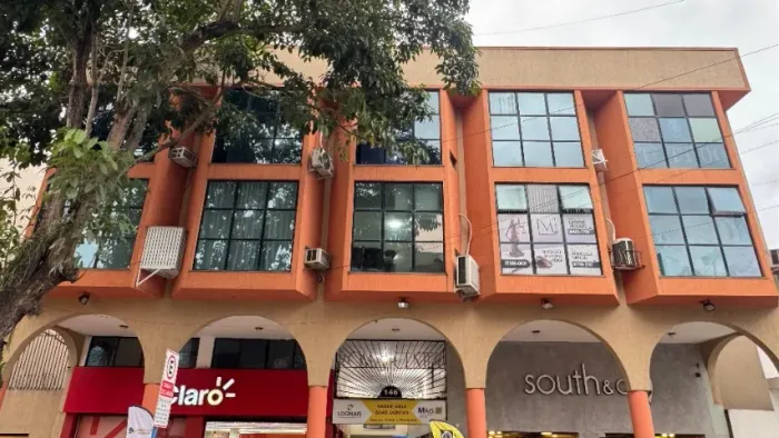 Sala comercial no centro de Maricá (Coração da cidade)