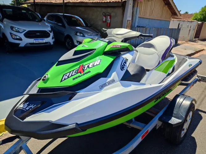 Jet Ski Sea Doo GTI 130 c/ Som em 10x sem Juros