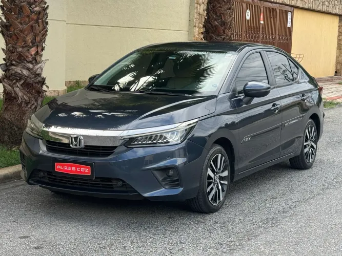 Honda City Touring 2022 sem retoques de pintura