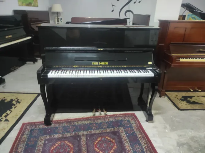 Pianos Mod 114 AL & 126 Cor Black Piano Brilhante 