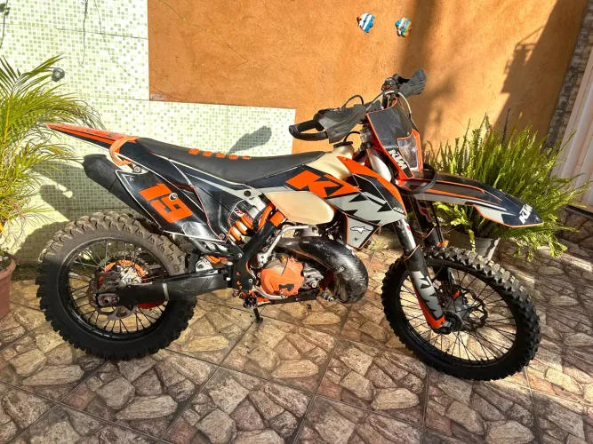 A mais barata ktm 300