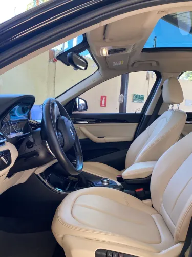 BMW X1 Sdrive 20I X-line 2.0 TB Active Flex 2018