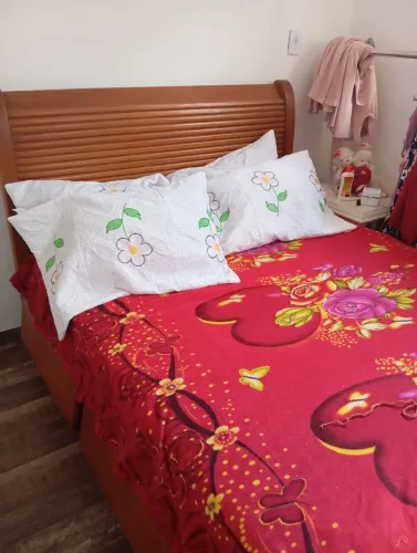 Cama casal madeira 4 gavetão