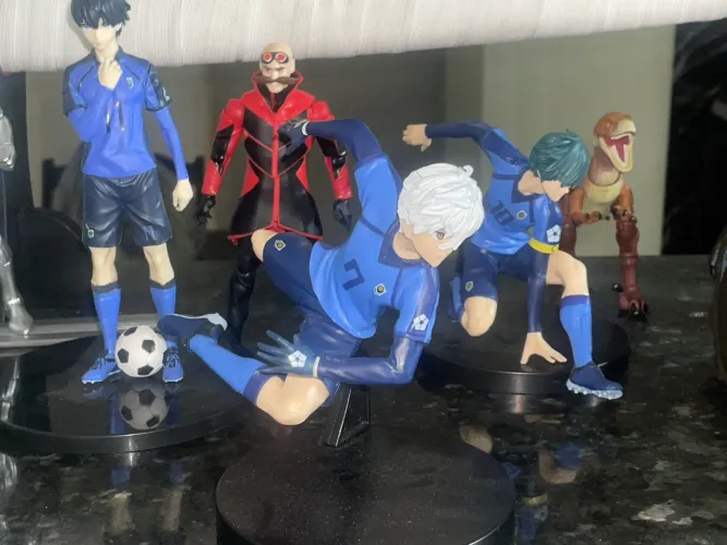 trio de blue lock,action figures novas