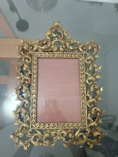 Moldura Antiga Estilo Rococó Dourada - Peça Decorativa Vintage