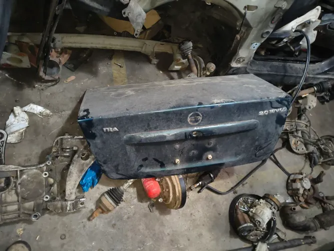 Tampa Mala Vectra 1997 98 99 2000