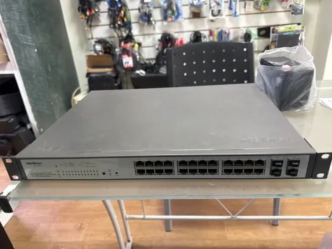 Switch Intelbras sg 2404 poe 