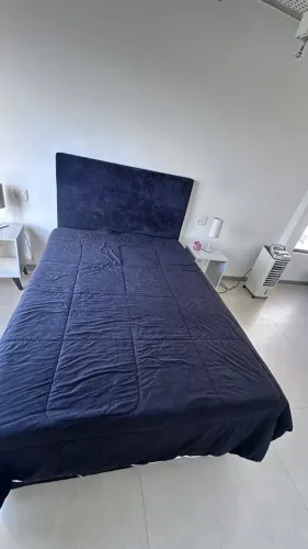 Cama com Colchão e Cabeceira