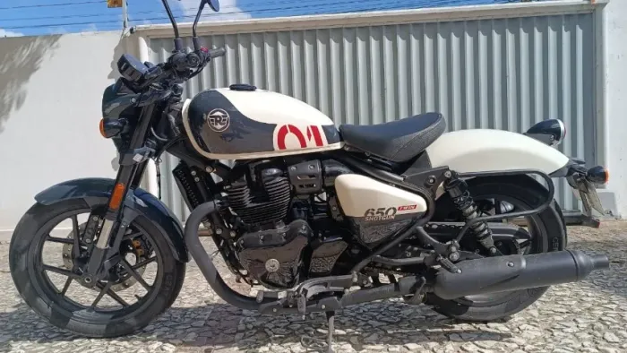 Royal Enfield Shotgun 650 Top (Não aceito troca)