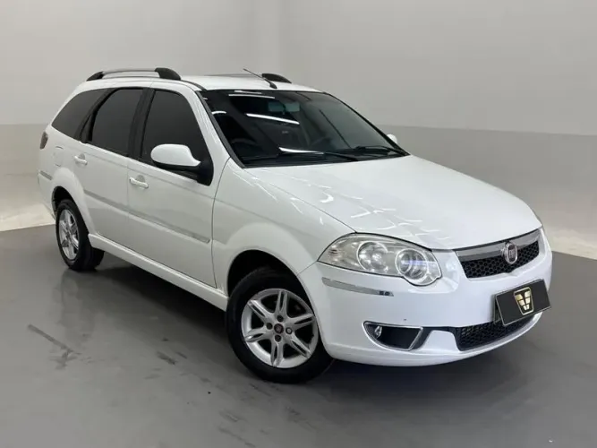 Fiat Palio Week. Attractive 1.4 Fire Flex 8V 2015