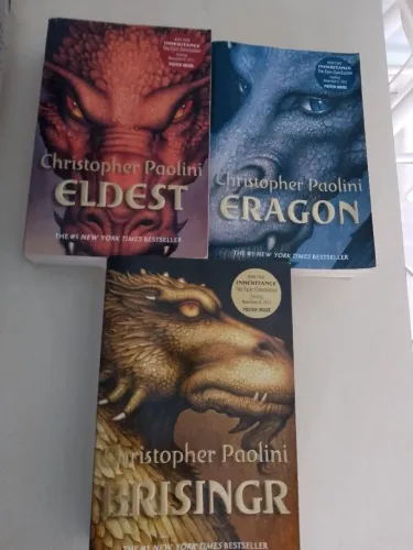 Livros Christopher Paolini Eldest,Eragon e Brisingr.