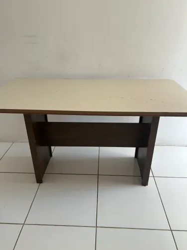 Vendo Mesa Usada