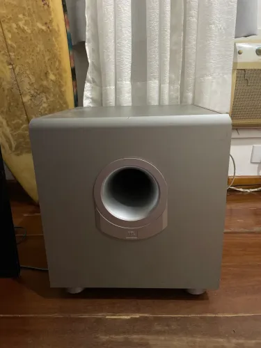 subwoofer jbl sub 180 ativo
