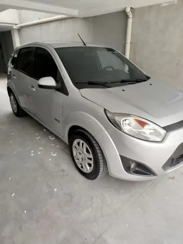 Ford Fiesta 1.6 16V Flex Mec. 5P 2013