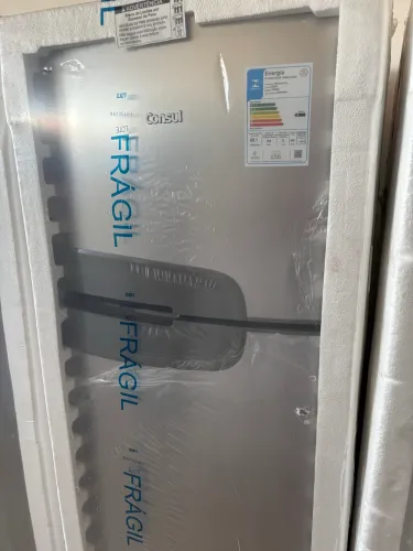 Geladeira cônsul de 340L inox nova na caixa