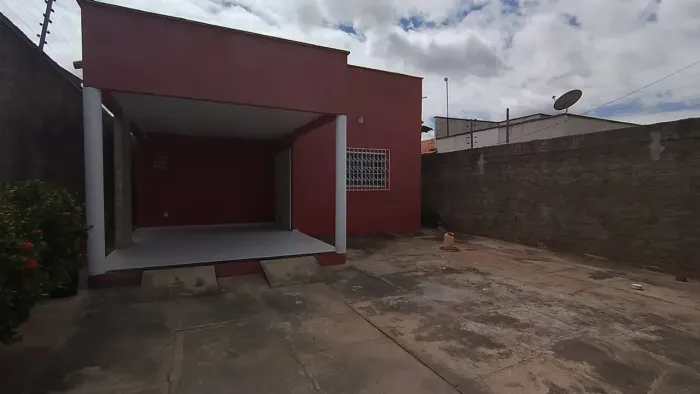Conforto, segurança e excelente localização | Casa com 103 m² e 3 quartos no Conjunto Boa