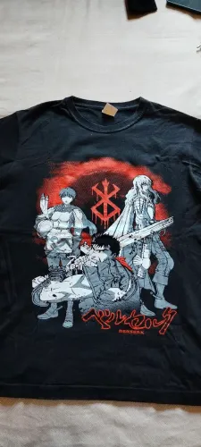 Camisa Masculina Berserk