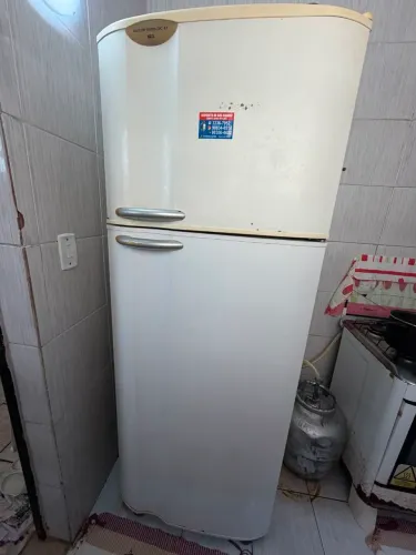 Geladeira Eletrolux